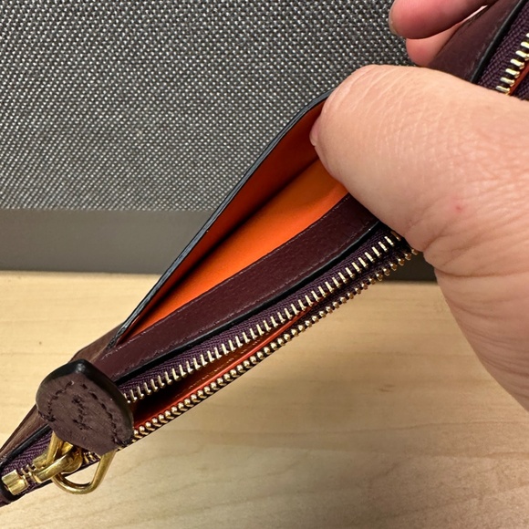 NWT! Rare! Burberry Women's Zip Around Long Wallet In Deep Claret Leather 2 In 1 - Picture 11 of 12